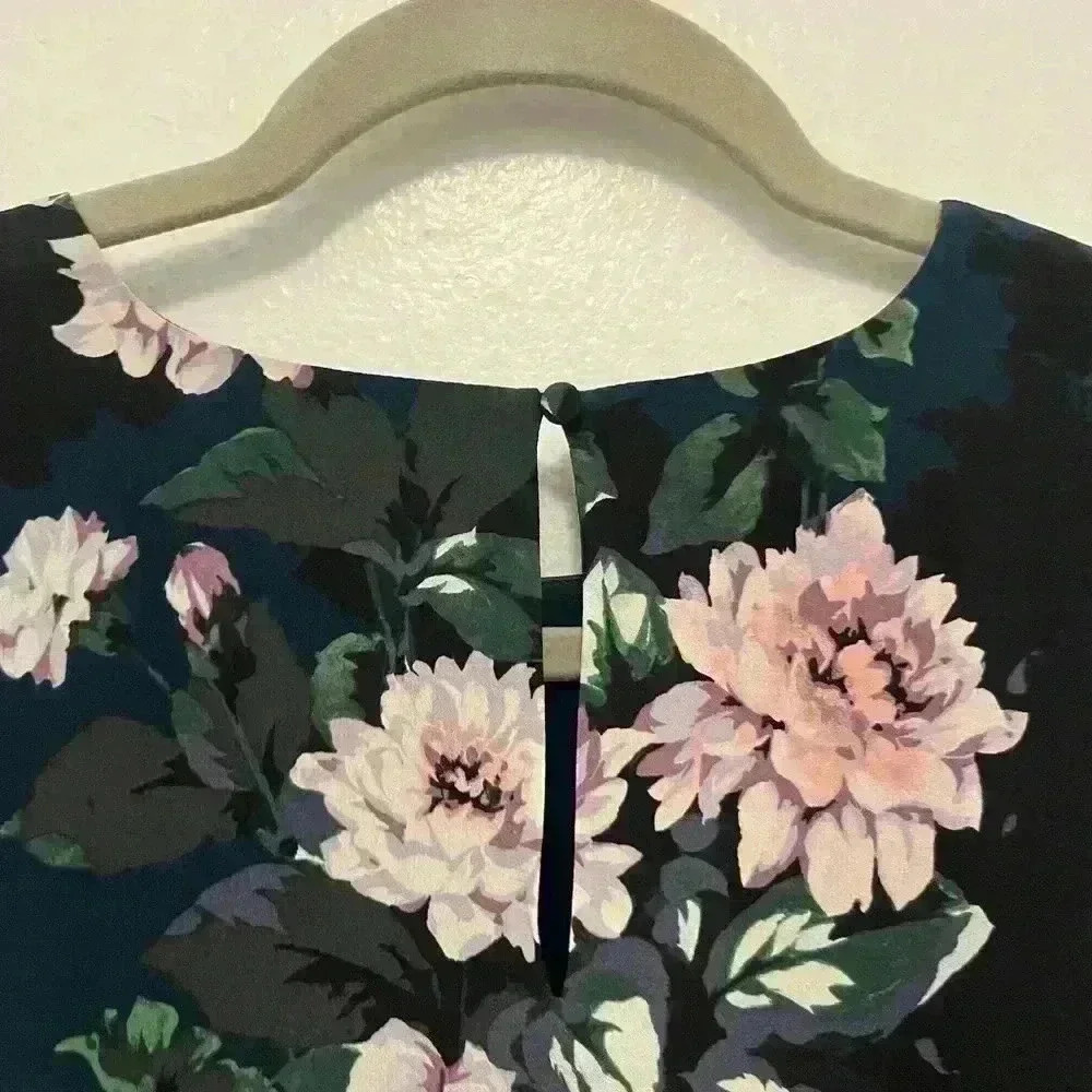 Club Monaco Floral Dress - Picture 7 of 9